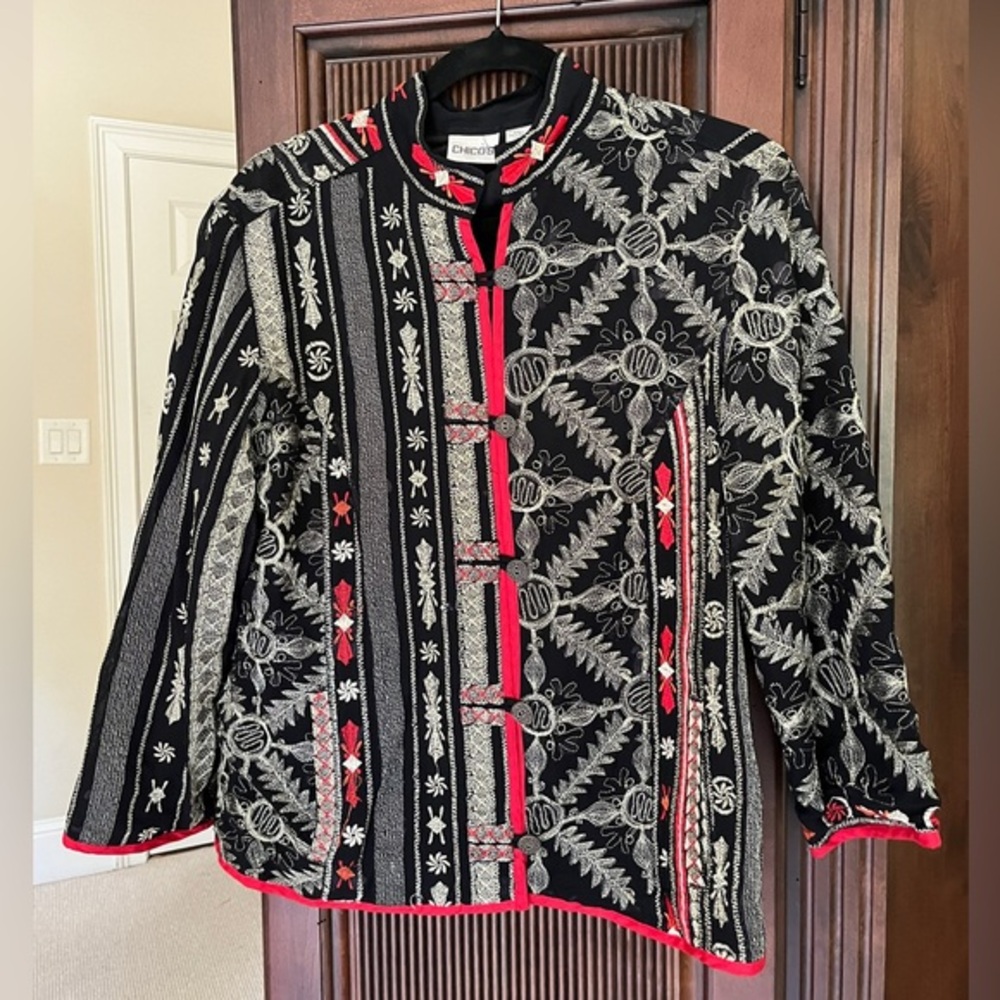 Beautiful Chico's Embroidered Asian Inspired Jacket